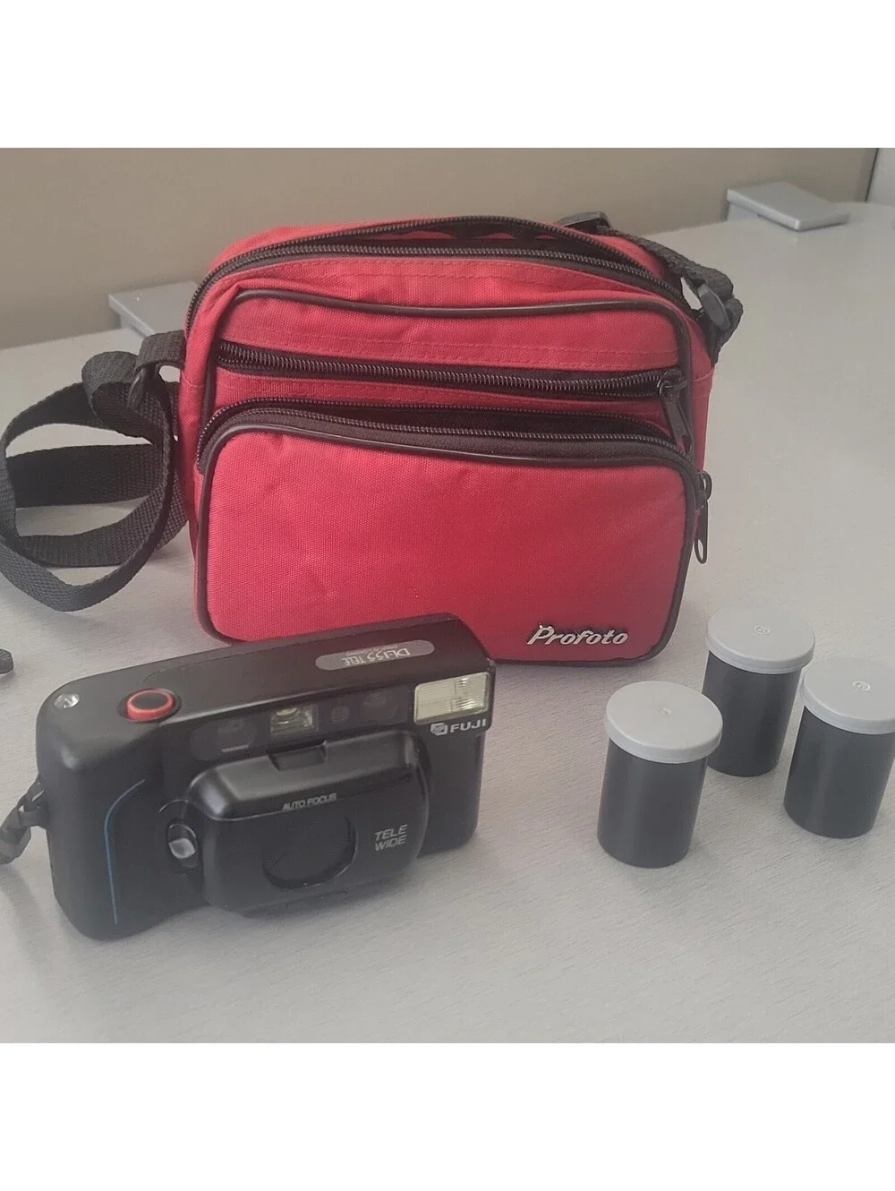 Fujifilm DL-155 TELE 35mm Point & Shoot Autofocus Built-In Flash Black